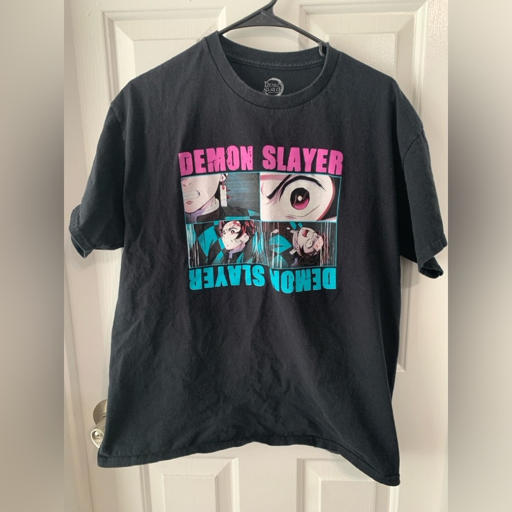 Demon Slayer Anime Shirt Size Large